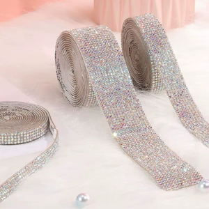 Lilanglam 4 Yards Self Adhesive Crystal Rhinestone Sticker Diamond Ribbon DIY Sticker Rhinestones Arts Crafts Car Phone Decoration